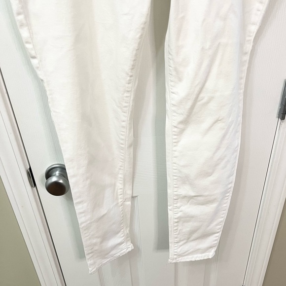 ➕ Old Navy White Rockstar Mid Rise Skinny Jeans Women’s Size 16 - Picture 4 of 7